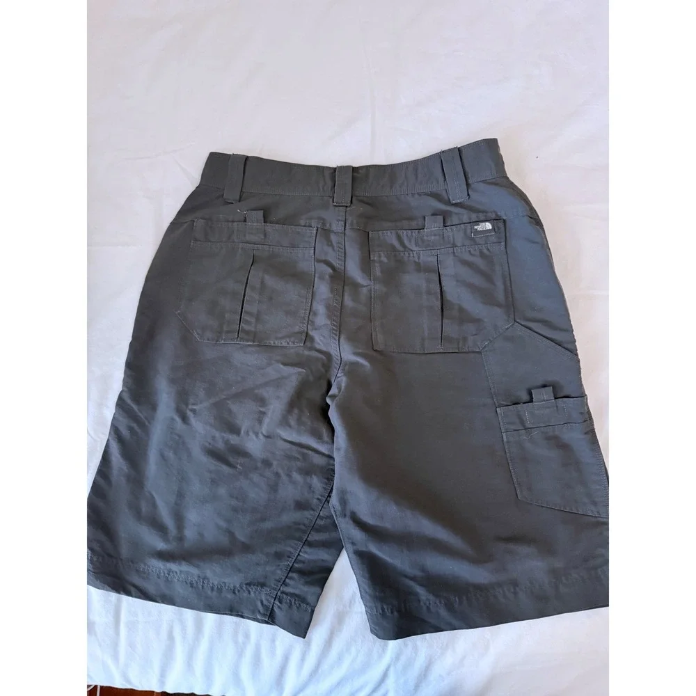 The North Face Mens nylon Cargo Hiking‎ Shorts Size 30 Utility Outdoor